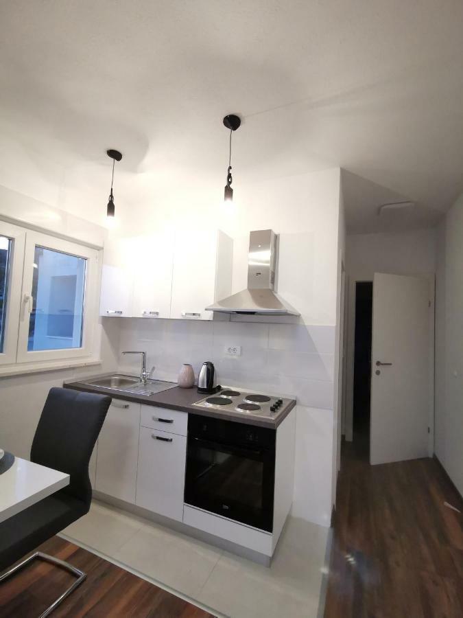 Charming Studio - Apartment 마카르스카 외부 사진
